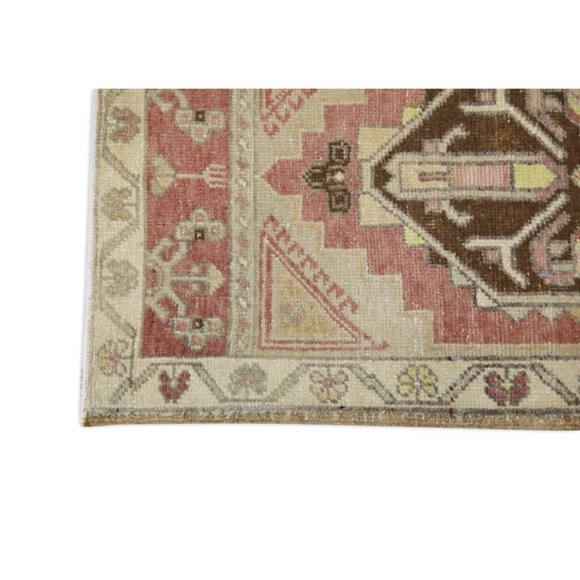 Oriental Hand Knotted Vintage Turkish Mini Rug 1'5" x 2'10" - Picture 3 of 4